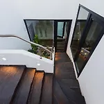 Gamboas Place Alojamento de Acomodação e Pequeno-almoço 3*