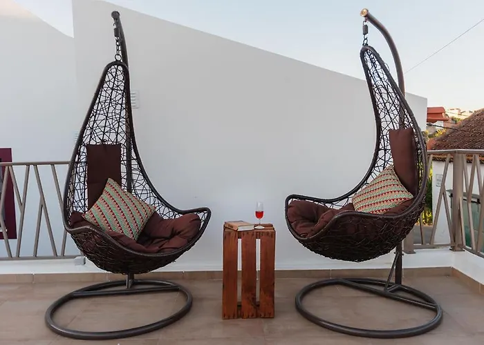 Gamboas Place 3* Olhalvo