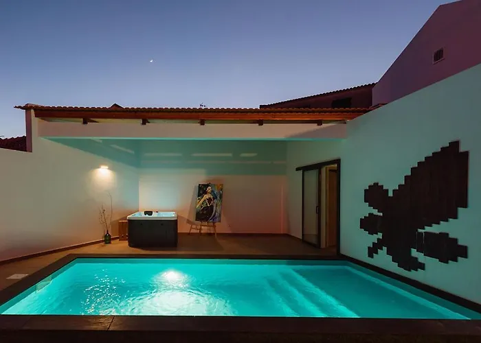 Gamboas Place Bed & Breakfast